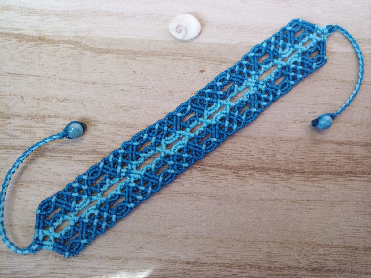 Bracciale in Macramè Onde Celtiche