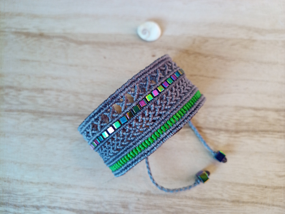 Bracciale in Macramè